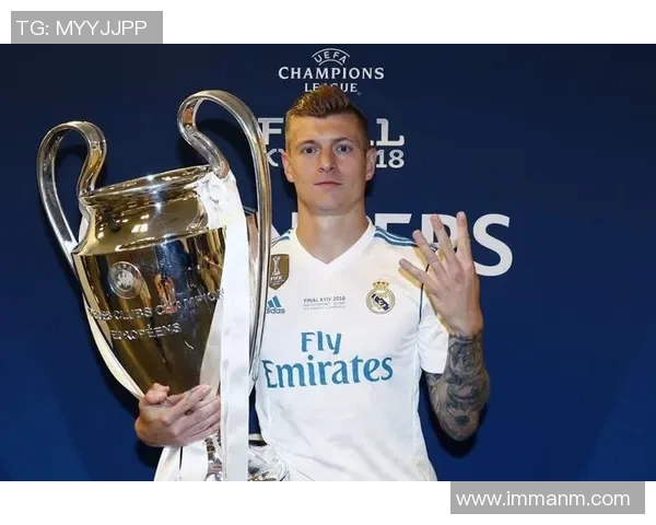 全球最具人气的十大足球明星解析 他们如何征服球迷心扉 全球最具人气的十大足球明星解析 他们如何征服球迷心扉