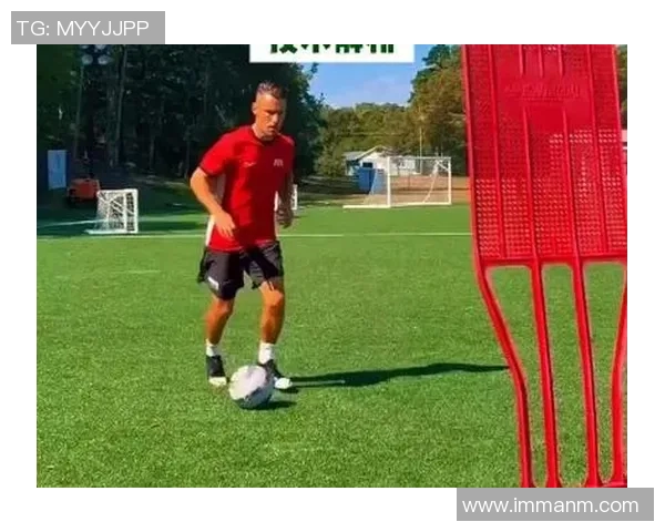 足球巨星高难度技巧全解析图解助你轻松掌握精彩绝技