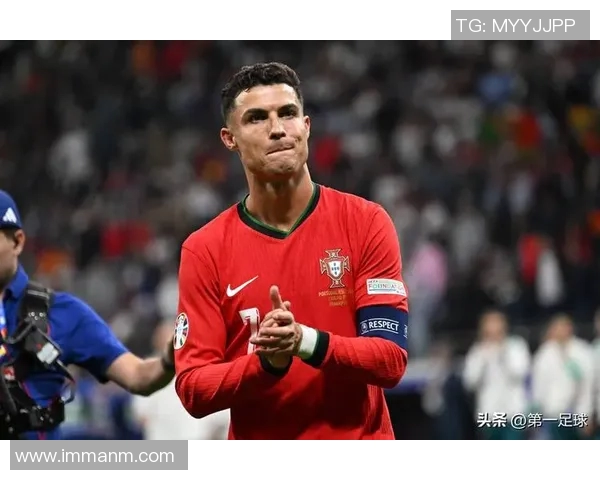 足球球星巅峰时刻精彩集锦 展现球场上无与伦比的技术与激情 足球球星巅峰时刻精彩集锦 展现球场上无与伦比的技术与激情